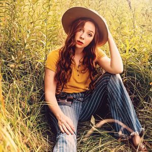 Meet your Posher, Mikayla